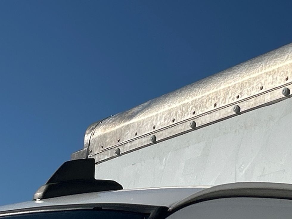 Light Duty Box Truck-Light and Medium Duty Trucks-GMC-2021-Savana G33503-Beaumont-TX-113,538\n\t\tmiles-$ 27,250 - Image 24