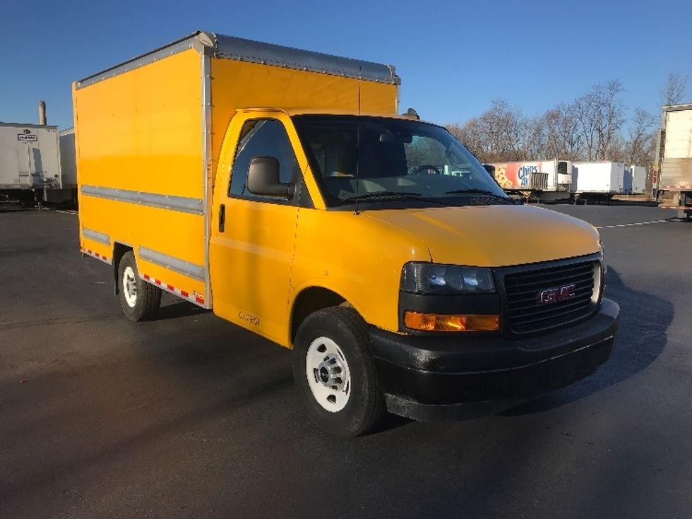 Light Duty Box Truck-Light and Medium Duty Trucks-GMC-2021-Savana G33503-Bensalem-PA-105,303\n\t\tmiles-$ 25,000 - Image 1