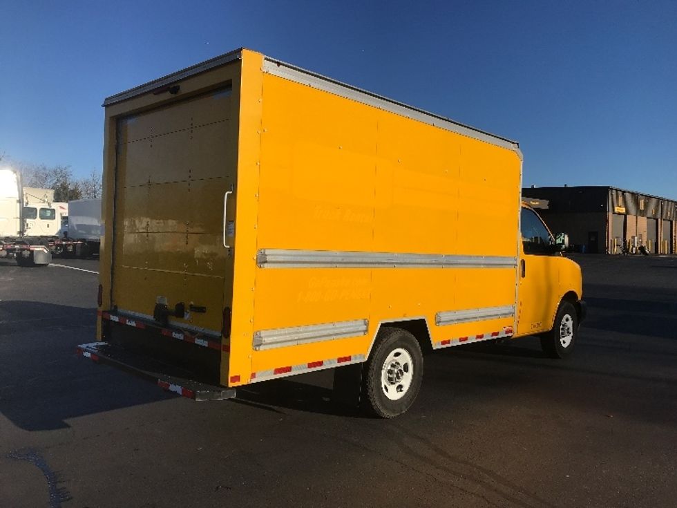 Light Duty Box Truck-Light and Medium Duty Trucks-GMC-2021-Savana G33503-Bensalem-PA-105,303\n\t\tmiles-$ 25,000 - Image 12