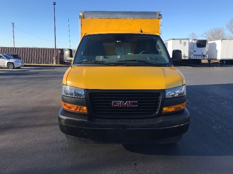 Light Duty Box Truck-Light and Medium Duty Trucks-GMC-2021-Savana G33503-Bensalem-PA-105,303\n\t\tmiles-$ 25,000 - Image 2