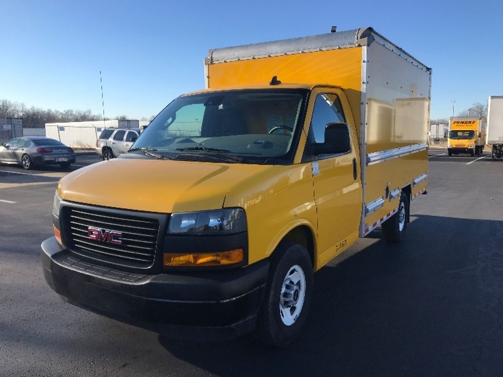 Light Duty Box Truck-Light and Medium Duty Trucks-GMC-2021-Savana G33503-Bensalem-PA-105,303\n\t\tmiles-$ 25,000 - Image 3