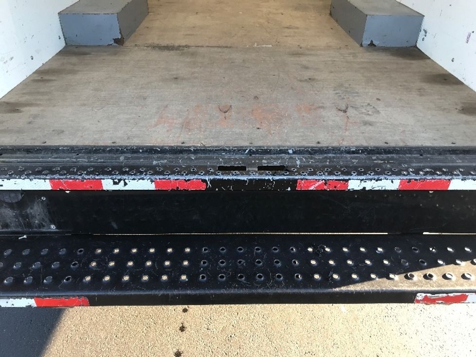 Light Duty Box Truck-Light and Medium Duty Trucks-GMC-2021-Savana G33503-Bensalem-PA-105,303\n\t\tmiles-$ 25,000 - Image 9