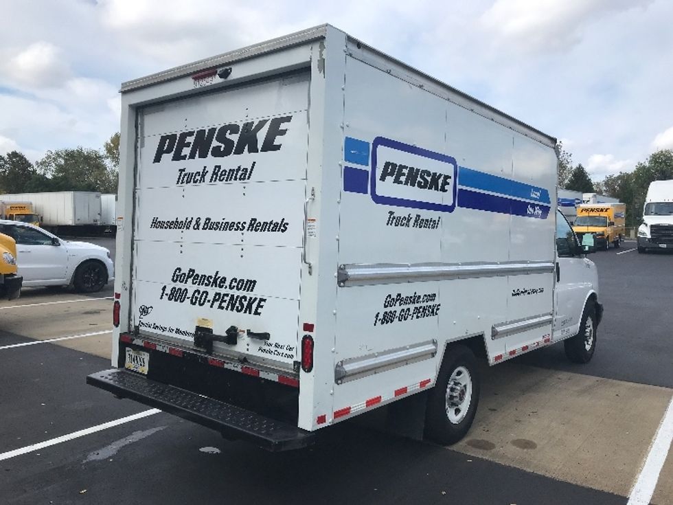 Light Duty Box Truck-Light and Medium Duty Trucks-GMC-2021-Savana G33503-Bensalem-PA-106,447\n\t\tmiles-$ 27,250 - Image 11