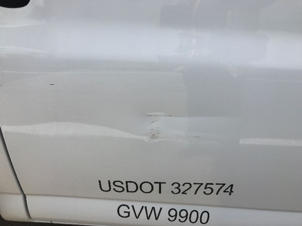 Light Duty Box Truck-Light and Medium Duty Trucks-GMC-2021-Savana G33503-Bensalem-PA-106,447\n\t\tmiles-$ 27,250 - Image 23