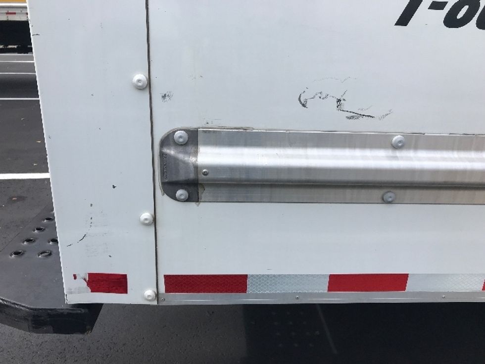 Light Duty Box Truck-Light and Medium Duty Trucks-GMC-2021-Savana G33503-Bensalem-PA-106,447\n\t\tmiles-$ 27,250 - Image 24