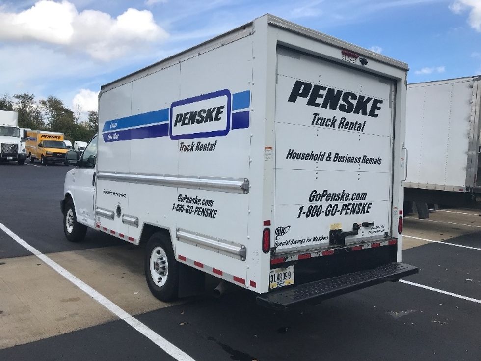 Light Duty Box Truck-Light and Medium Duty Trucks-GMC-2021-Savana G33503-Bensalem-PA-106,447\n\t\tmiles-$ 27,250 - Image 5