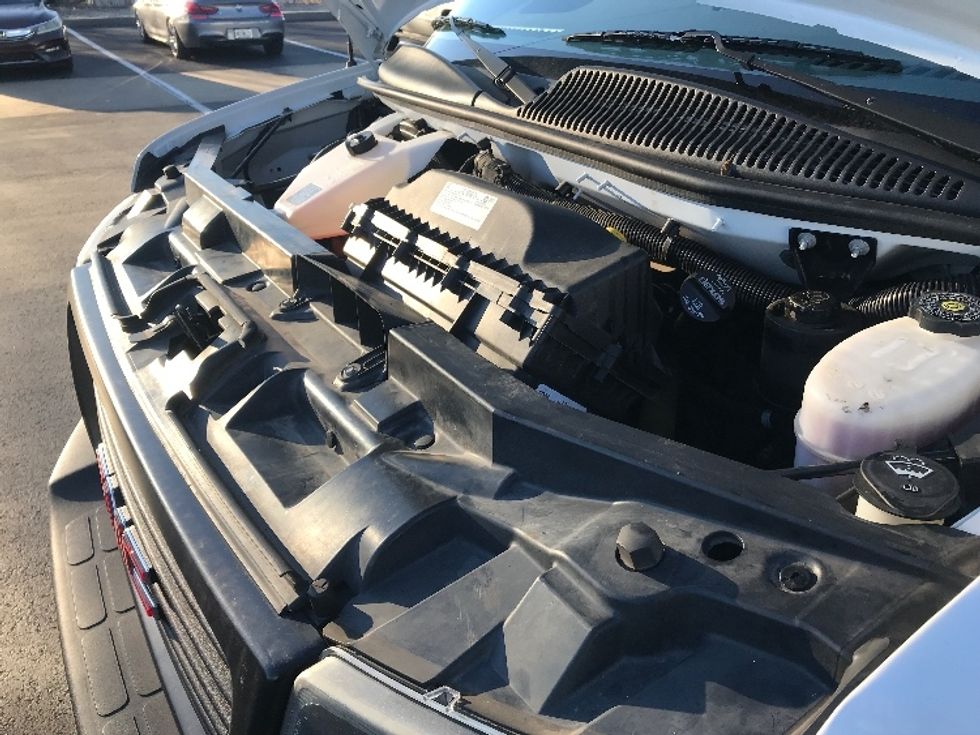 Light Duty Box Truck-Light and Medium Duty Trucks-GMC-2021-Savana G33503-Bensalem-PA-120,160\n\t\tmiles-$ 25,750 - Image 22