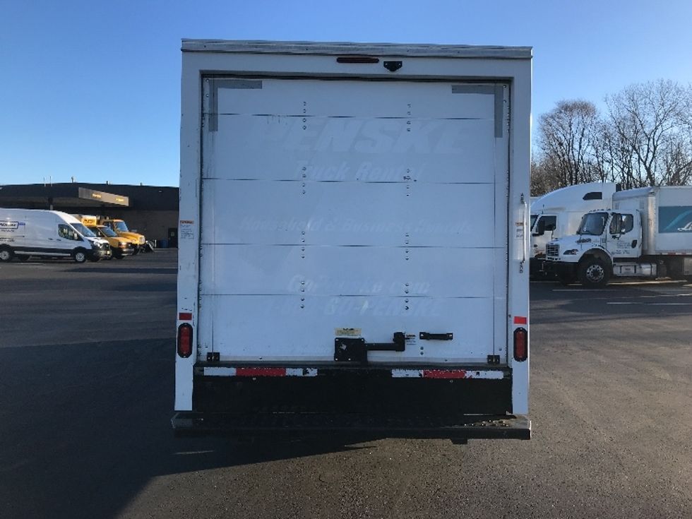 Light Duty Box Truck-Light and Medium Duty Trucks-GMC-2021-Savana G33503-Bensalem-PA-120,160\n\t\tmiles-$ 25,750 - Image 7