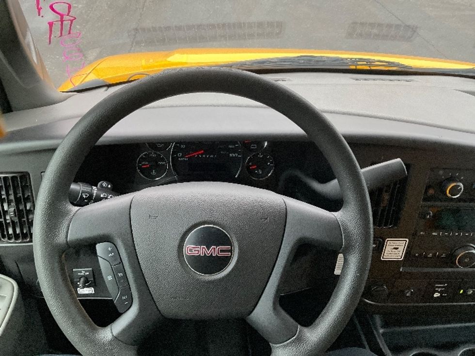 Light Duty Box Truck-Light and Medium Duty Trucks-GMC-2021-Savana G33503-Binghamton-NY-100,924\n\t\tmiles-$ 24,750 - Image 16