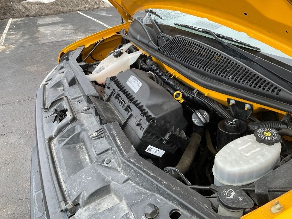 Light Duty Box Truck-Light and Medium Duty Trucks-GMC-2021-Savana G33503-Binghamton-NY-100,924\n\t\tmiles-$ 24,750 - Image 22