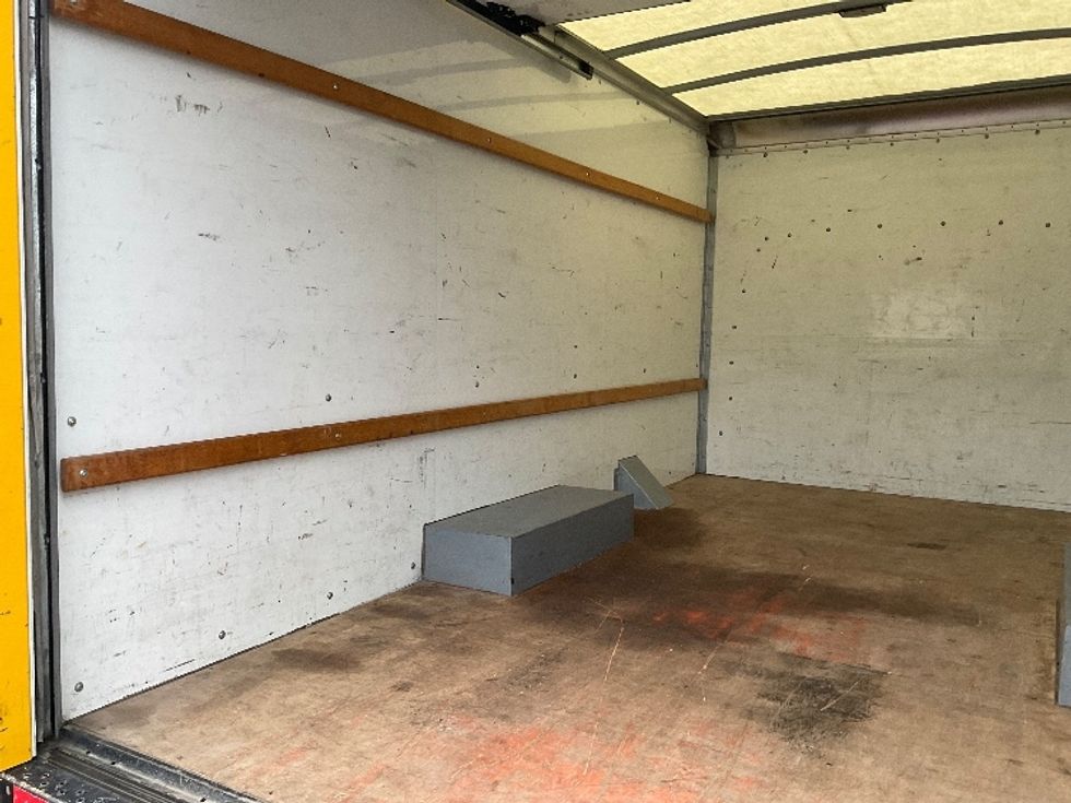 Light Duty Box Truck-Light and Medium Duty Trucks-GMC-2021-Savana G33503-Binghamton-NY-100,924\n\t\tmiles-$ 24,750 - Image 9