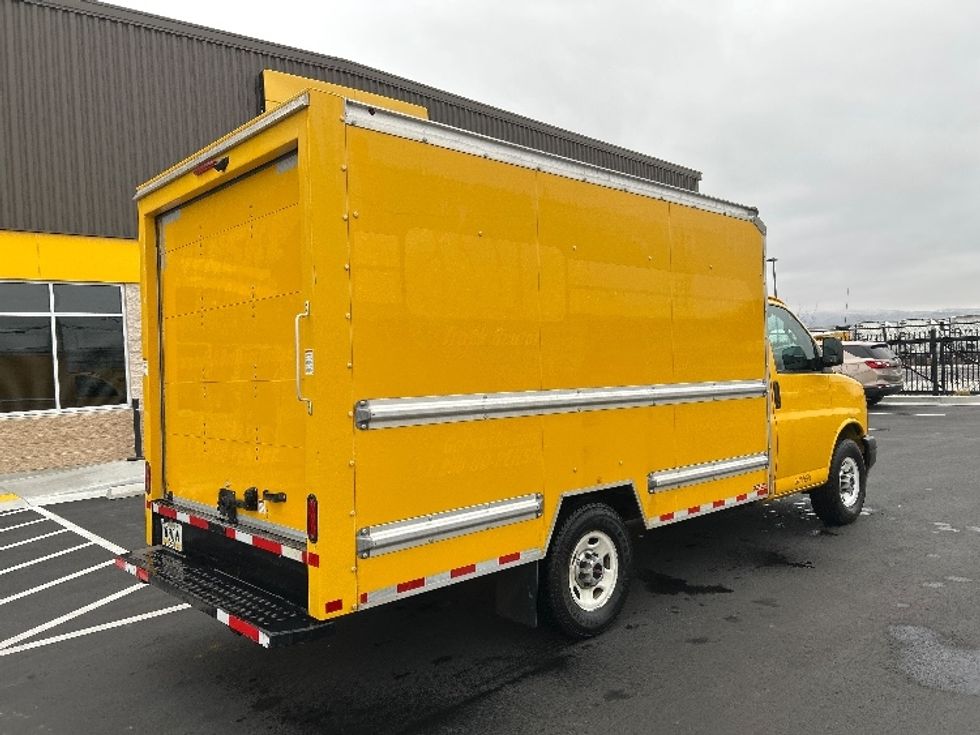 Light Duty Box Truck-Light and Medium Duty Trucks-GMC-2021-Savana G33503-Boise-ID-111,530\n\t\tmiles-$ 26,500 - Image 13