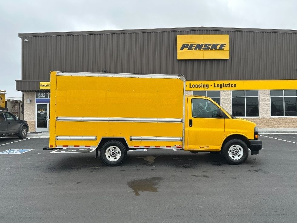 Light Duty Box Truck-Light and Medium Duty Trucks-GMC-2021-Savana G33503-Boise-ID-111,530\n\t\tmiles-$ 26,500 - Image 15