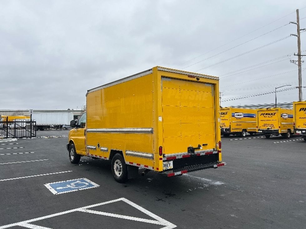 Light Duty Box Truck-Light and Medium Duty Trucks-GMC-2021-Savana G33503-Boise-ID-111,530\n\t\tmiles-$ 26,500 - Image 6