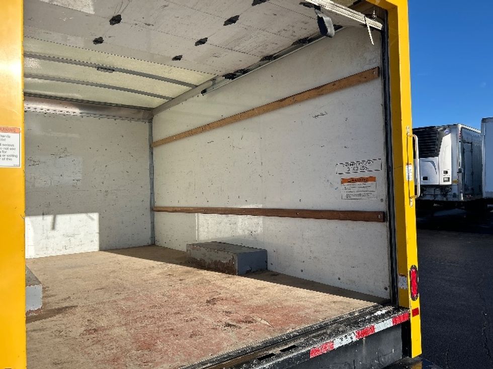 Light Duty Box Truck-Light and Medium Duty Trucks-GMC-2021-Savana G33503-Brooklyn Park-MN-119,884\n\t\tmiles-$ 24,500 - Image 12