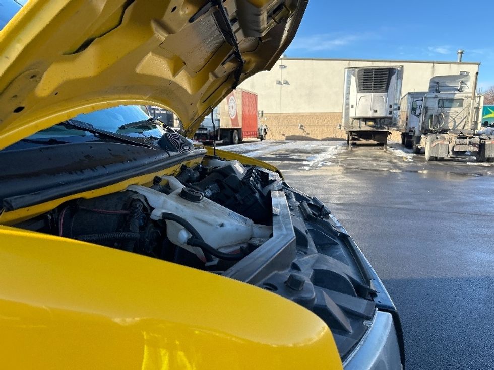 Light Duty Box Truck-Light and Medium Duty Trucks-GMC-2021-Savana G33503-Brooklyn Park-MN-119,884\n\t\tmiles-$ 24,500 - Image 24