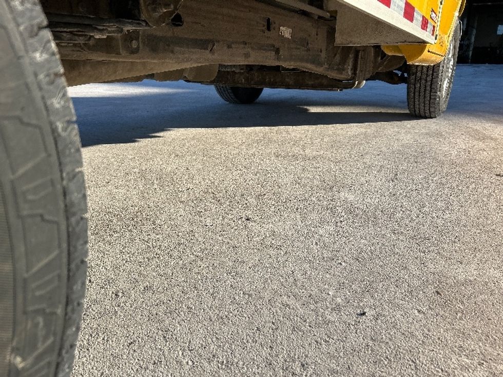 Light Duty Box Truck-Light and Medium Duty Trucks-GMC-2021-Savana G33503-Brooklyn Park-MN-126,041\n\t\tmiles-$ 23,750 - Image 14