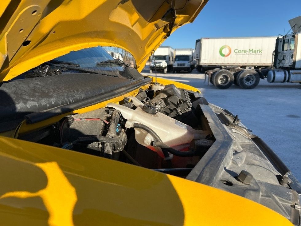 Light Duty Box Truck-Light and Medium Duty Trucks-GMC-2021-Savana G33503-Brooklyn Park-MN-126,041\n\t\tmiles-$ 23,750 - Image 24