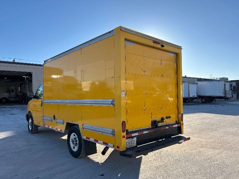 Light Duty Box Truck-Light and Medium Duty Trucks-GMC-2021-Savana G33503-Brooklyn Park-MN-126,041\n\t\tmiles-$ 23,750 - Image 6