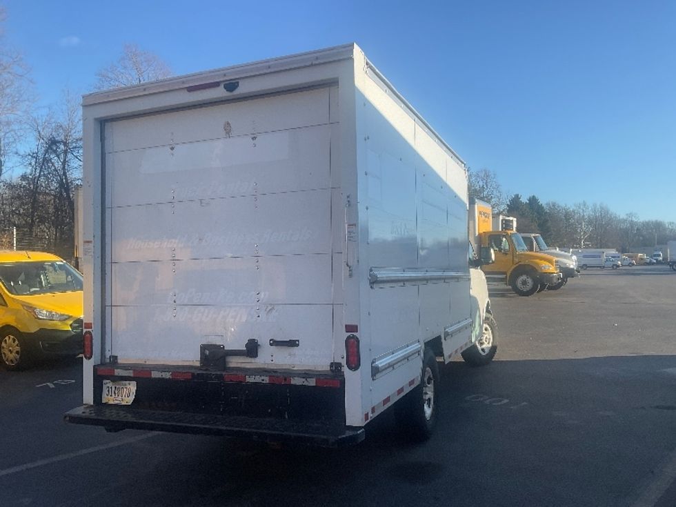 Light Duty Box Truck-Light and Medium Duty Trucks-GMC-2021-Savana G33503-Capitol Heights-MD-111,564\n\t\tmiles-$ 26,750 - Image 13