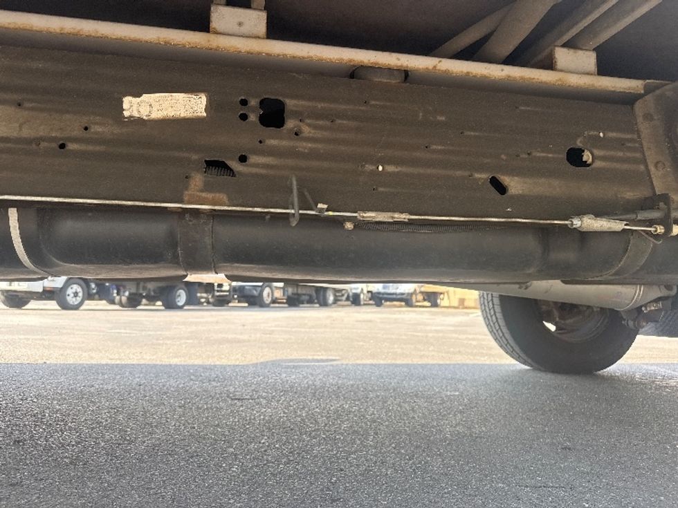 Light Duty Box Truck-Light and Medium Duty Trucks-GMC-2021-Savana G33503-Capitol Heights-MD-134,370\n\t\tmiles-$ 25,000 - Image 5