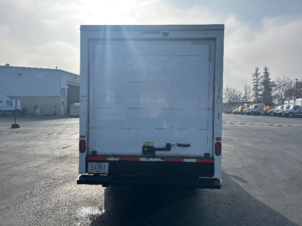 Light Duty Box Truck-Light and Medium Duty Trucks-GMC-2021-Savana G33503-Ceres-CA-118,131\n\t\tmiles-$ 28,000 - Image 7