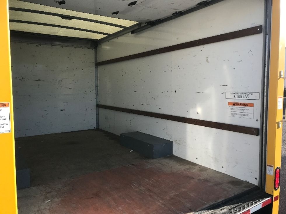 Light Duty Box Truck-Light and Medium Duty Trucks-GMC-2021-Savana G33503-Charlotte-NC-101,472\n\t\tmiles-$ 28,000 - Image 11