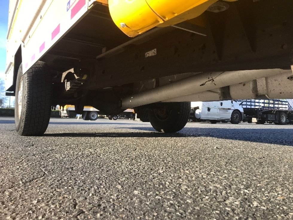 Light Duty Box Truck-Light and Medium Duty Trucks-GMC-2021-Savana G33503-Charlotte-NC-101,472\n\t\tmiles-$ 28,000 - Image 13