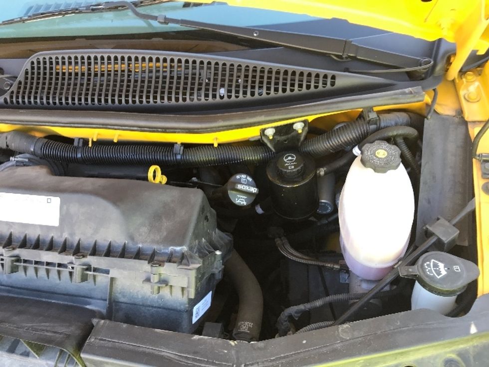 Light Duty Box Truck-Light and Medium Duty Trucks-GMC-2021-Savana G33503-Charlotte-NC-108,488\n\t\tmiles-$ 27,000 - Image 23