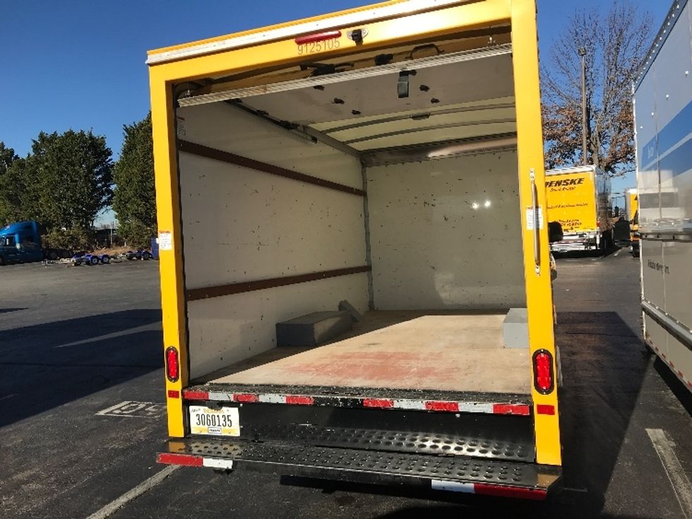 Light Duty Box Truck-Light and Medium Duty Trucks-GMC-2021-Savana G33503-Charlotte-NC-108,488\n\t\tmiles-$ 27,000 - Image 8