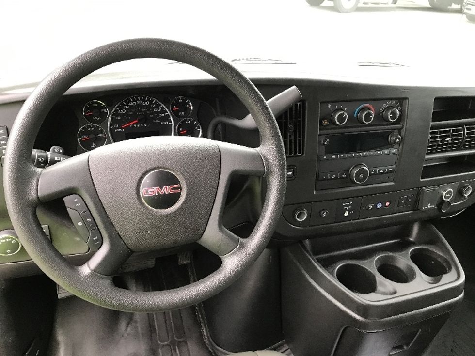 Light Duty Box Truck-Light and Medium Duty Trucks-GMC-2021-Savana G33503-Chesapeake-VA-102,206\n\t\tmiles-$ 30,500 - Image 17