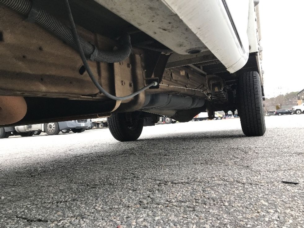 Light Duty Box Truck-Light and Medium Duty Trucks-GMC-2021-Savana G33503-Chesapeake-VA-102,206\n\t\tmiles-$ 30,500 - Image 5