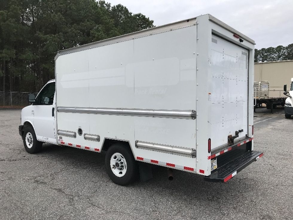 Light Duty Box Truck-Light and Medium Duty Trucks-GMC-2021-Savana G33503-Chesapeake-VA-102,206\n\t\tmiles-$ 30,500 - Image 6