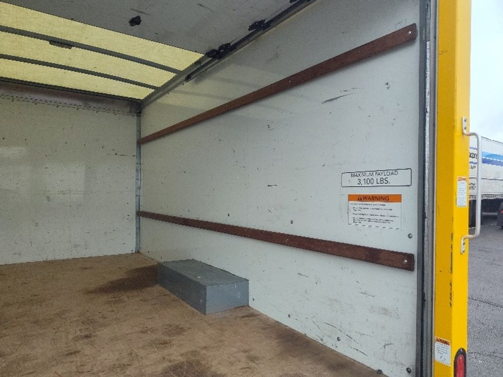 Light Duty Box Truck-Light and Medium Duty Trucks-GMC-2021-Savana G33503-Chicopee-MA-112,571\n\t\tmiles-$ 23,000 - Image 9