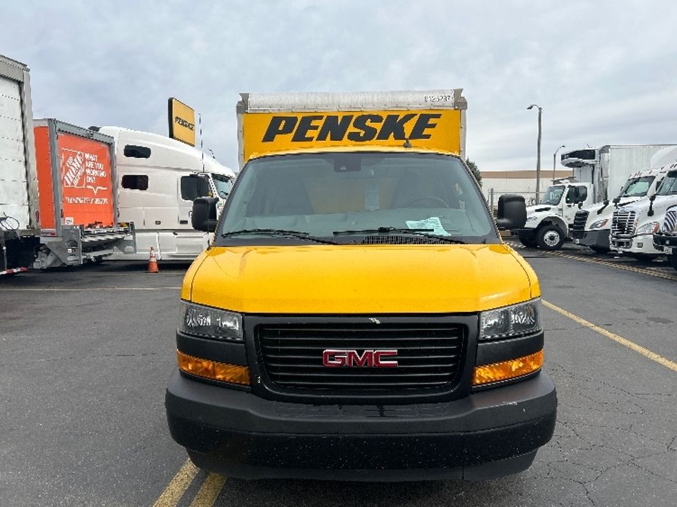 Light Duty Box Truck-Light and Medium Duty Trucks-GMC-2021-Savana G33503-City Of Industry-CA-120,399\n\t\tmiles-$ 24,500 - Image 2