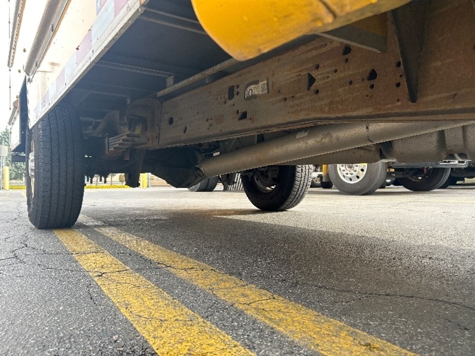 Light Duty Box Truck-Light and Medium Duty Trucks-GMC-2021-Savana G33503-City Of Industry-CA-120,399\n\t\tmiles-$ 24,500 - Image 14