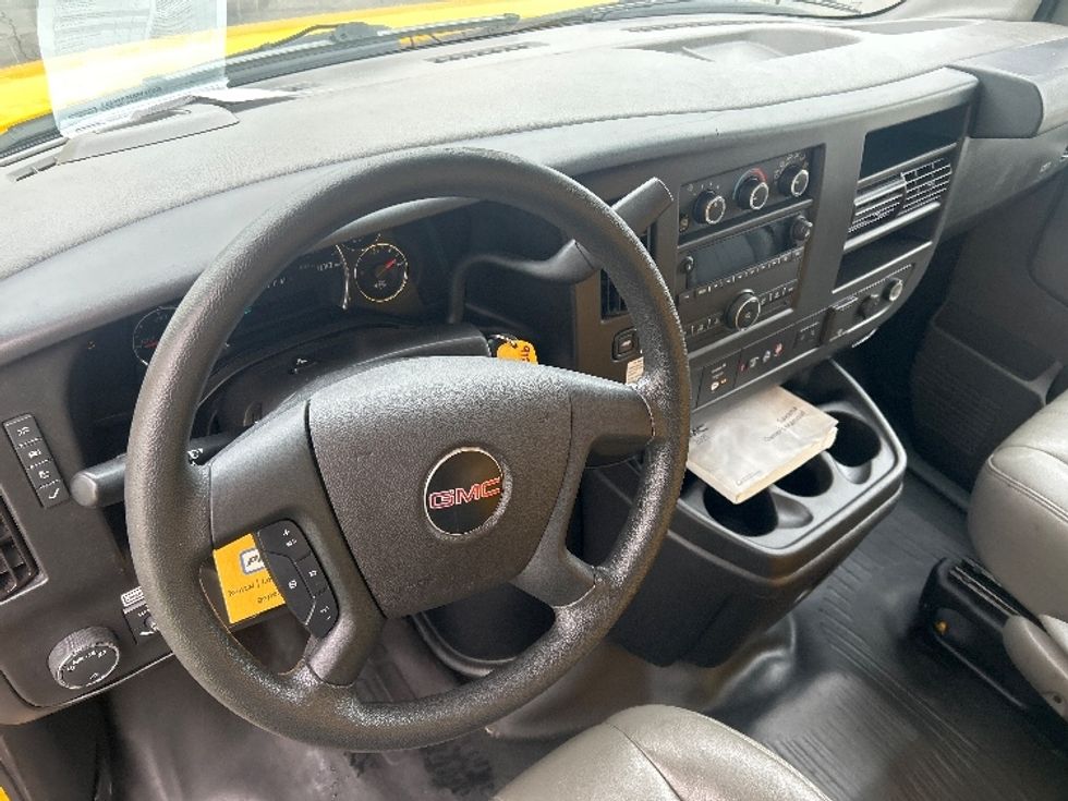 Light Duty Box Truck-Light and Medium Duty Trucks-GMC-2021-Savana G33503-City Of Industry-CA-120,399\n\t\tmiles-$ 24,500 - Image 17