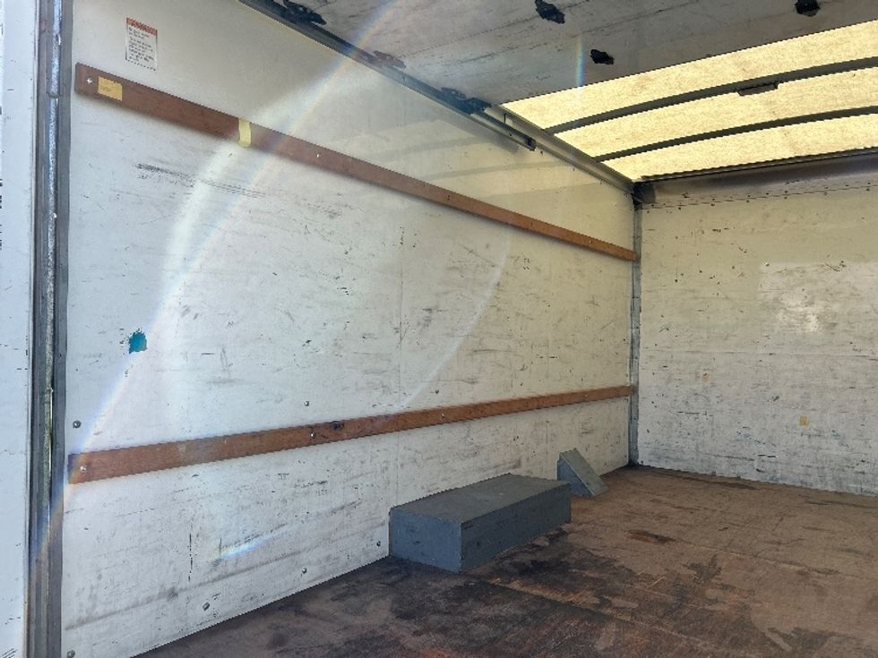 Light Duty Box Truck-Light and Medium Duty Trucks-GMC-2021-Savana G33503-Clackamas-OR-102,825\n\t\tmiles-$ 29,750 - Image 10