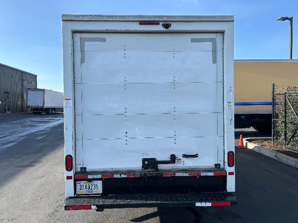 Light Duty Box Truck-Light and Medium Duty Trucks-GMC-2021-Savana G33503-Clackamas-OR-102,825\n\t\tmiles-$ 29,750 - Image 7
