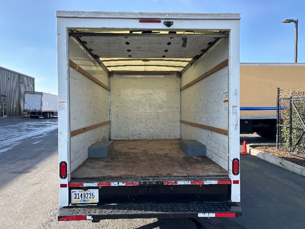 Light Duty Box Truck-Light and Medium Duty Trucks-GMC-2021-Savana G33503-Clackamas-OR-102,825\n\t\tmiles-$ 29,750 - Image 8