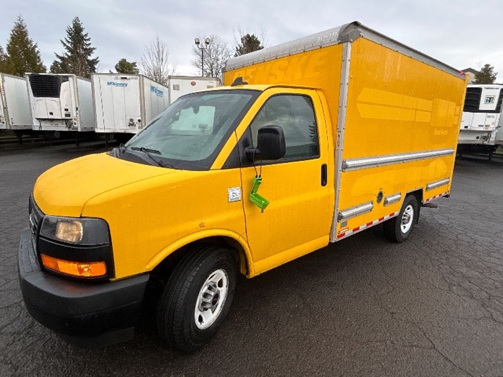 Light Duty Box Truck-Light and Medium Duty Trucks-GMC-2021-Savana G33503-Clackamas-OR-120,617\n\t\tmiles-$ 25,250 - Image 3