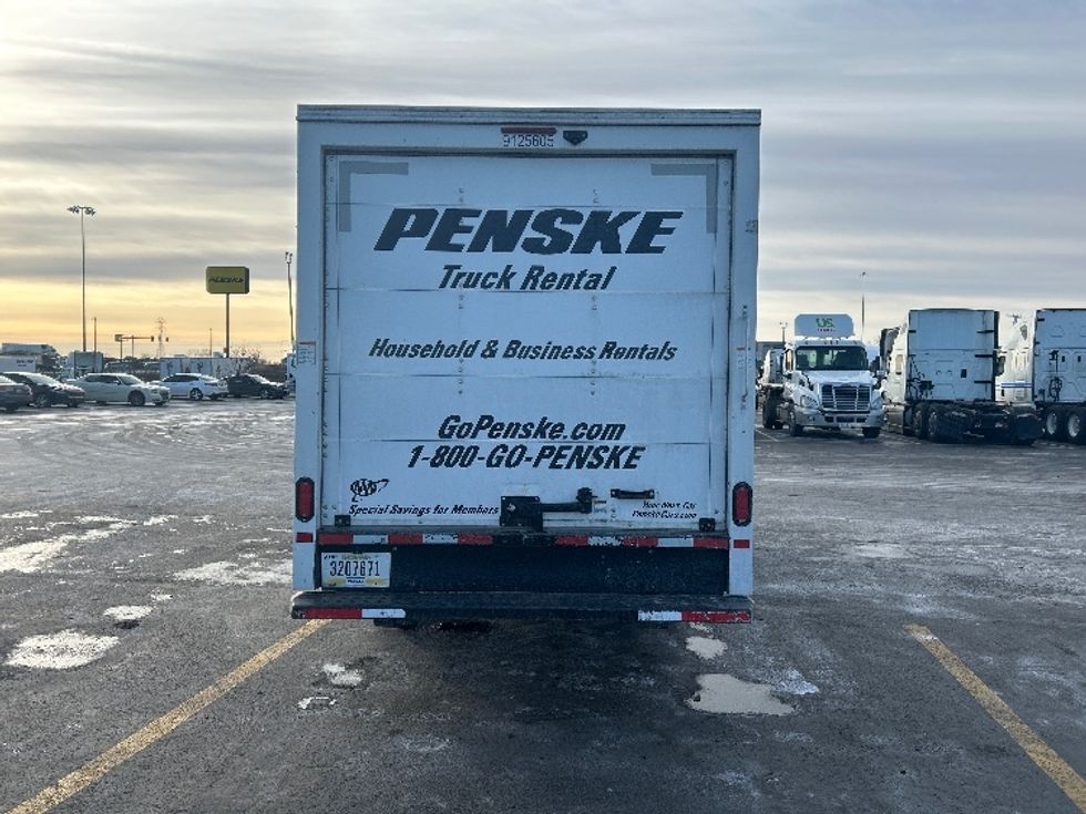 Light Duty Box Truck-Light and Medium Duty Trucks-GMC-2021-Savana G33503-Columbus-OH-112,100\n\t\tmiles-$ 26,750 - Image 7