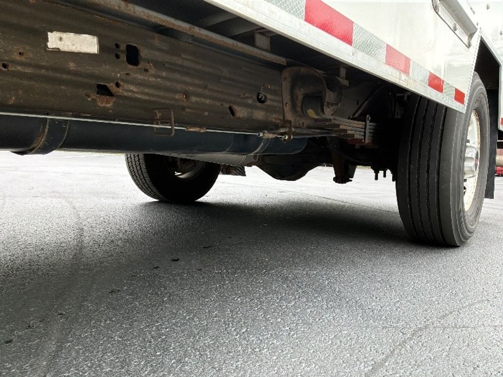 Light Duty Box Truck-Light and Medium Duty Trucks-GMC-2021-Savana G33503-Columbus-OH-88,918\n\t\tmiles-$ 30,000 - Image 5
