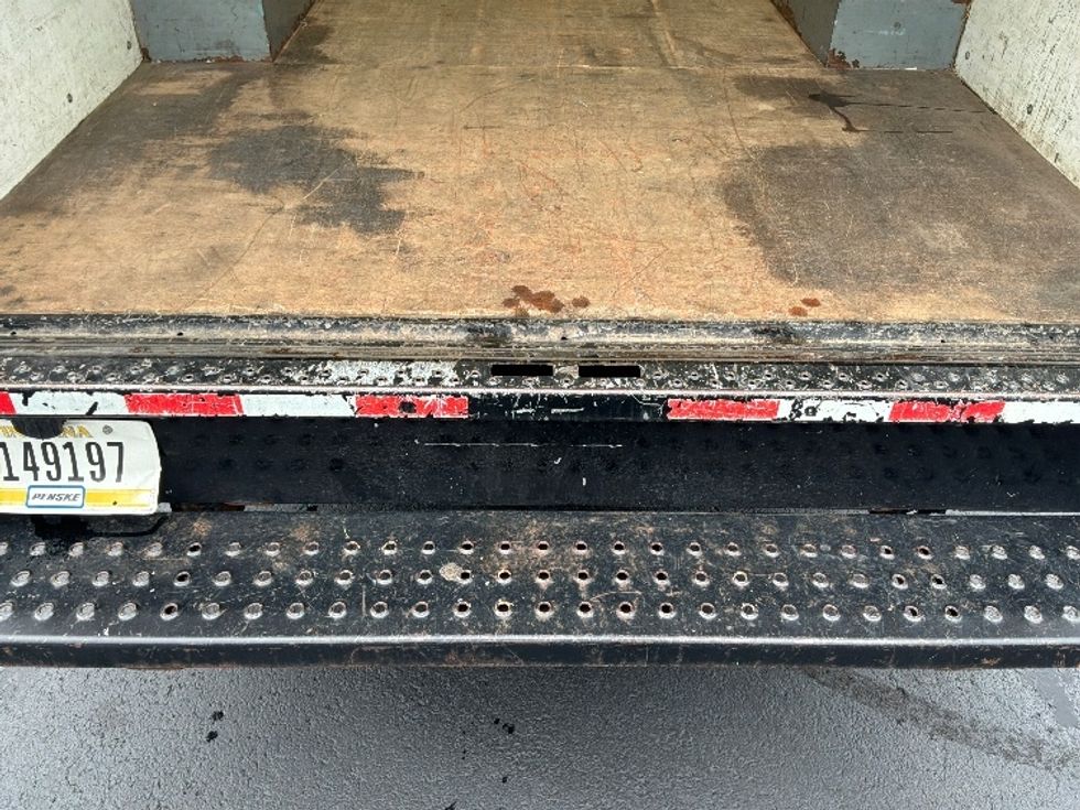 Light Duty Box Truck-Light and Medium Duty Trucks-GMC-2021-Savana G33503-Columbus-OH-88,918\n\t\tmiles-$ 30,000 - Image 9