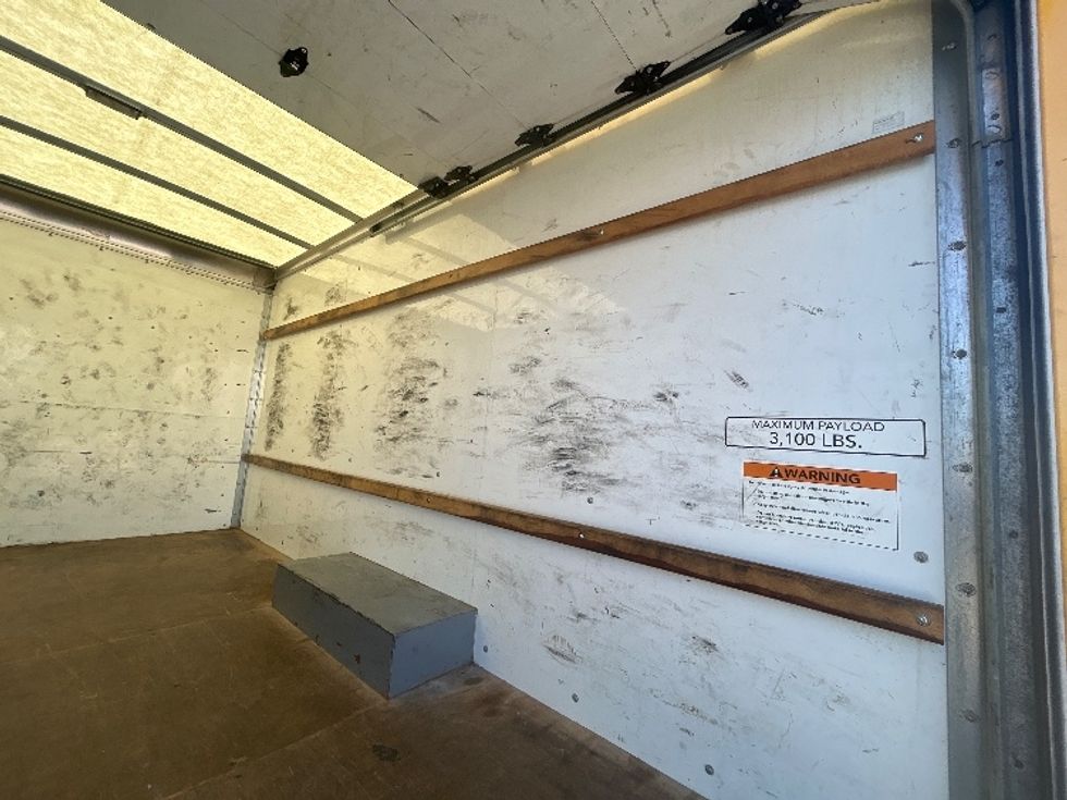 Light Duty Box Truck-Light and Medium Duty Trucks-GMC-2021-Savana G33503-Comstock Park-MI-127,120\n\t\tmiles-$ 21,500 - Image 11