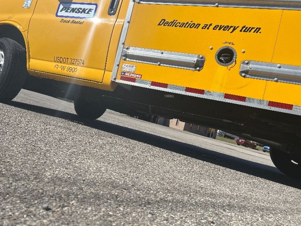 Light Duty Box Truck-Light and Medium Duty Trucks-GMC-2021-Savana G33503-Comstock Park-MI-127,120\n\t\tmiles-$ 21,500 - Image 5