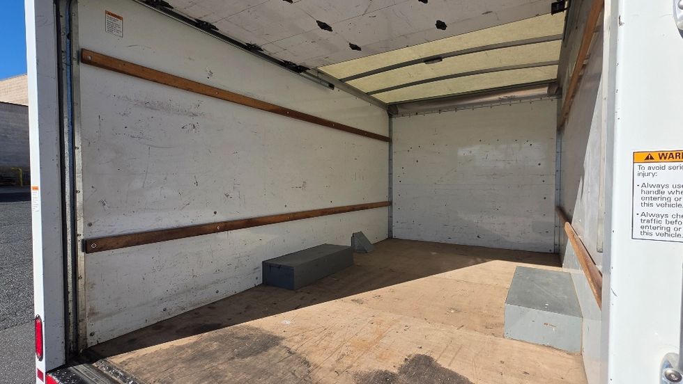 Light Duty Box Truck-Light and Medium Duty Trucks-GMC-2021-Savana G33503-Concord-NC-102,131\n\t\tmiles-$ 30,500 - Image 10