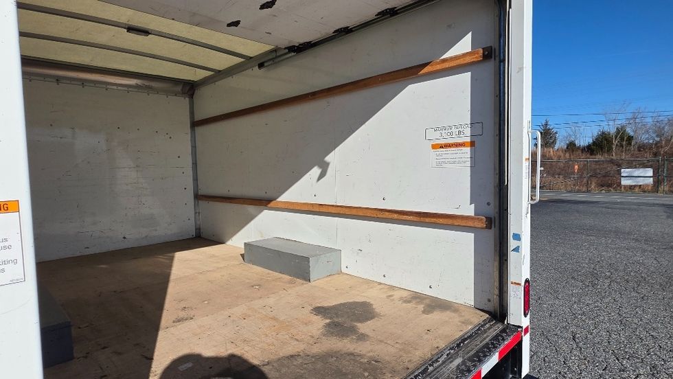 Light Duty Box Truck-Light and Medium Duty Trucks-GMC-2021-Savana G33503-Concord-NC-102,131\n\t\tmiles-$ 30,500 - Image 11