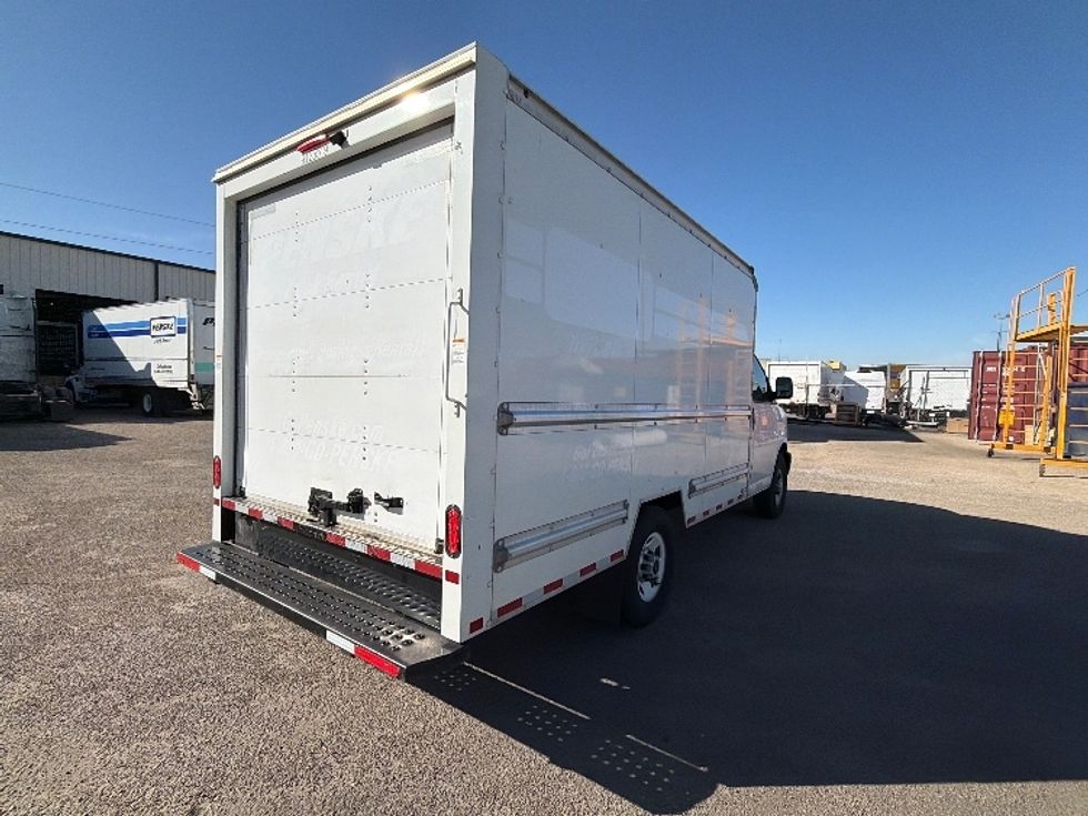 Light Duty Box Truck-Light and Medium Duty Trucks-GMC-2021-Savana G33503-Dallas-TX-100,174\n\t\tmiles-$ 28,750 - Image 12