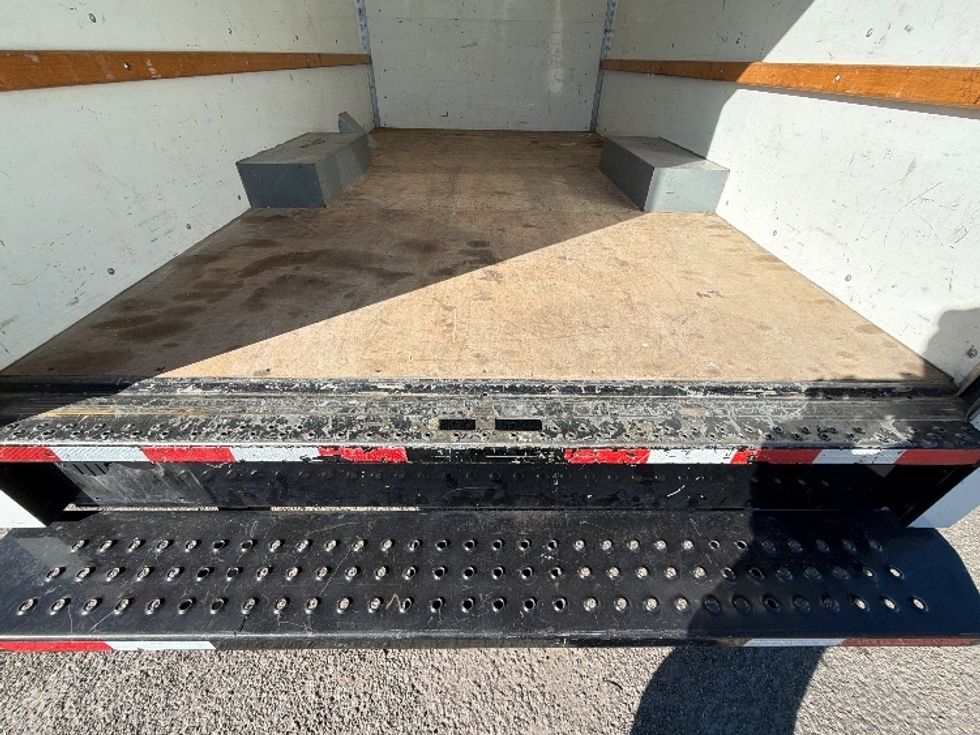 Light Duty Box Truck-Light and Medium Duty Trucks-GMC-2021-Savana G33503-Dallas-TX-100,174\n\t\tmiles-$ 28,750 - Image 9